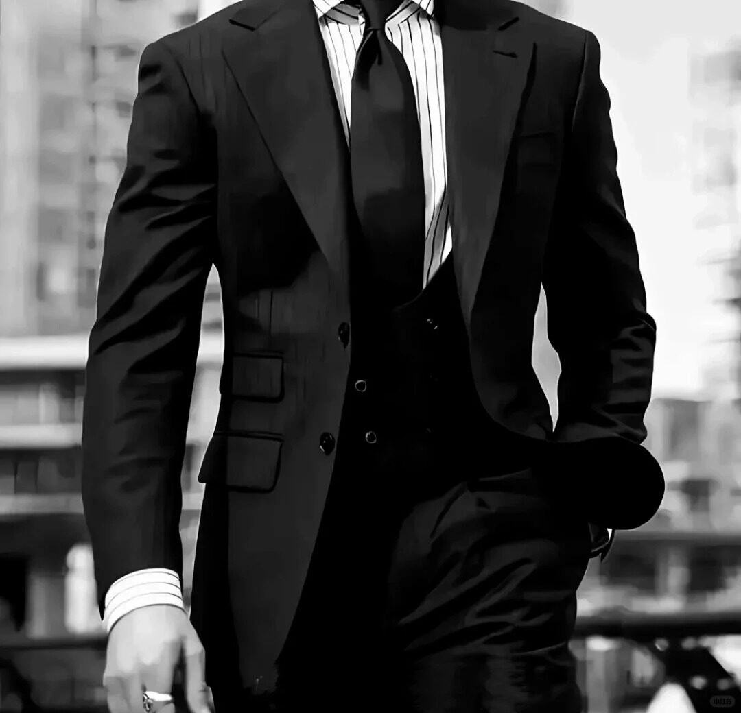 ảnh nam mặc vest che mặt