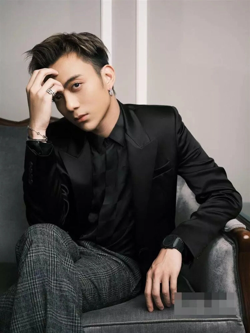 Hình ảnh nam sinh