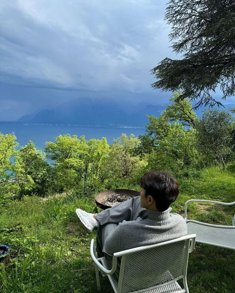 Hình ảnh nam không lộ mặt