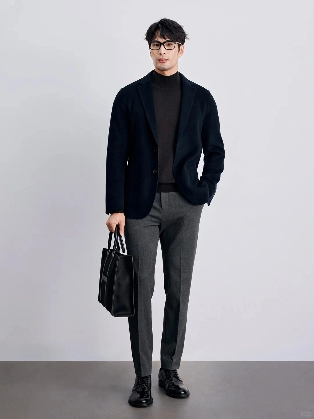 ảnh nam mặc vest ngầu