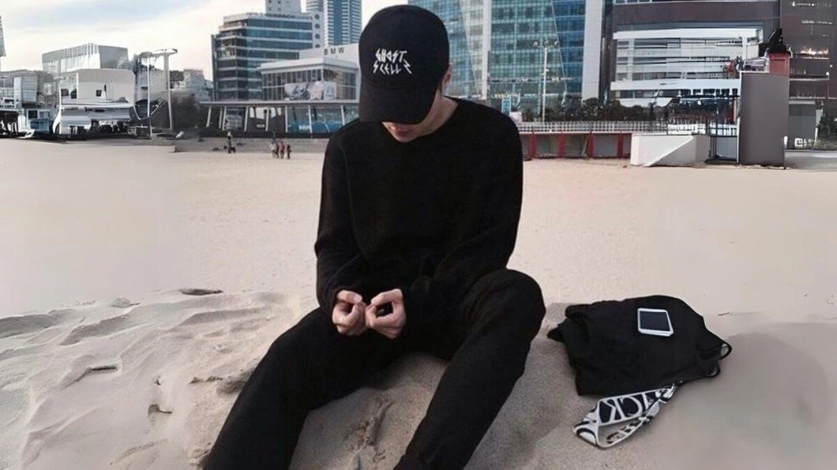 ảnh đội mũ che mặt nam