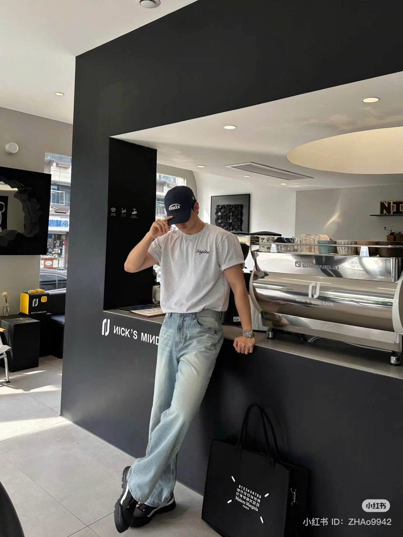 ảnh đội mũ che mặt nam