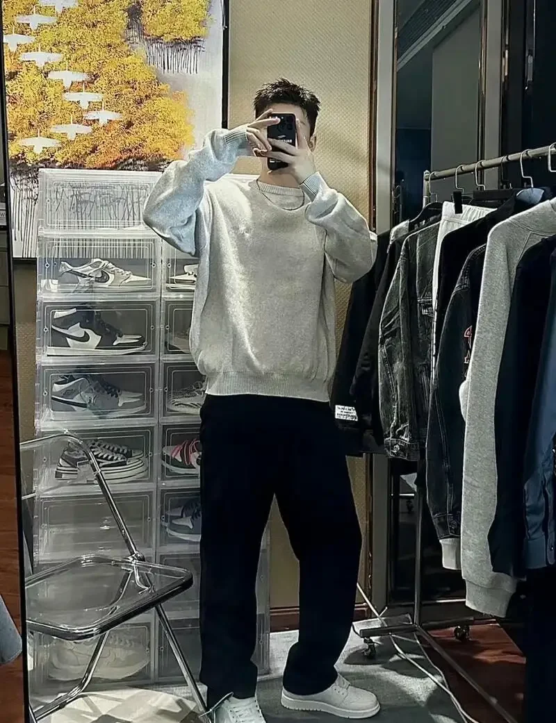 Ảnh nam buồn che mặt