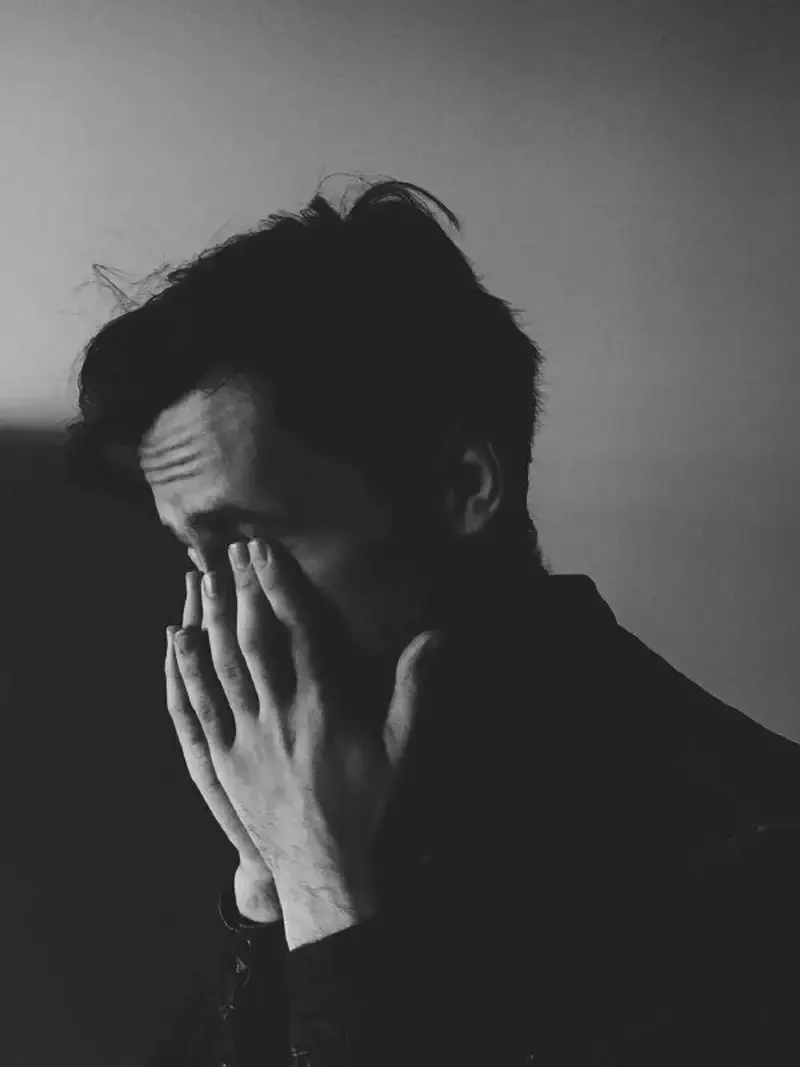 Ảnh trai đẹp che mặt cute