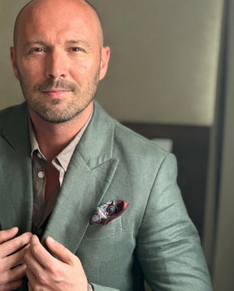 ảnh nam mặc vest ngầu