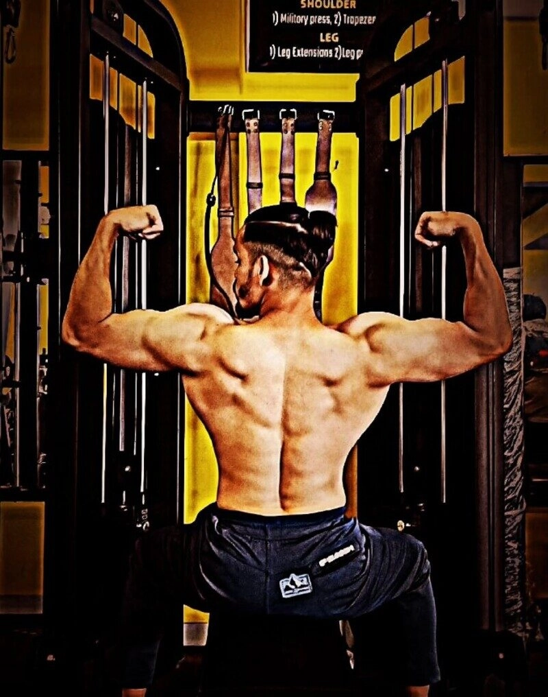 ảnh nam quay lưng đẹp