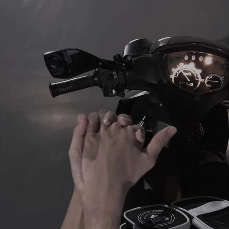 ảnh nắm tay đẹp học sinh, ảnh nam nữ nắm tay