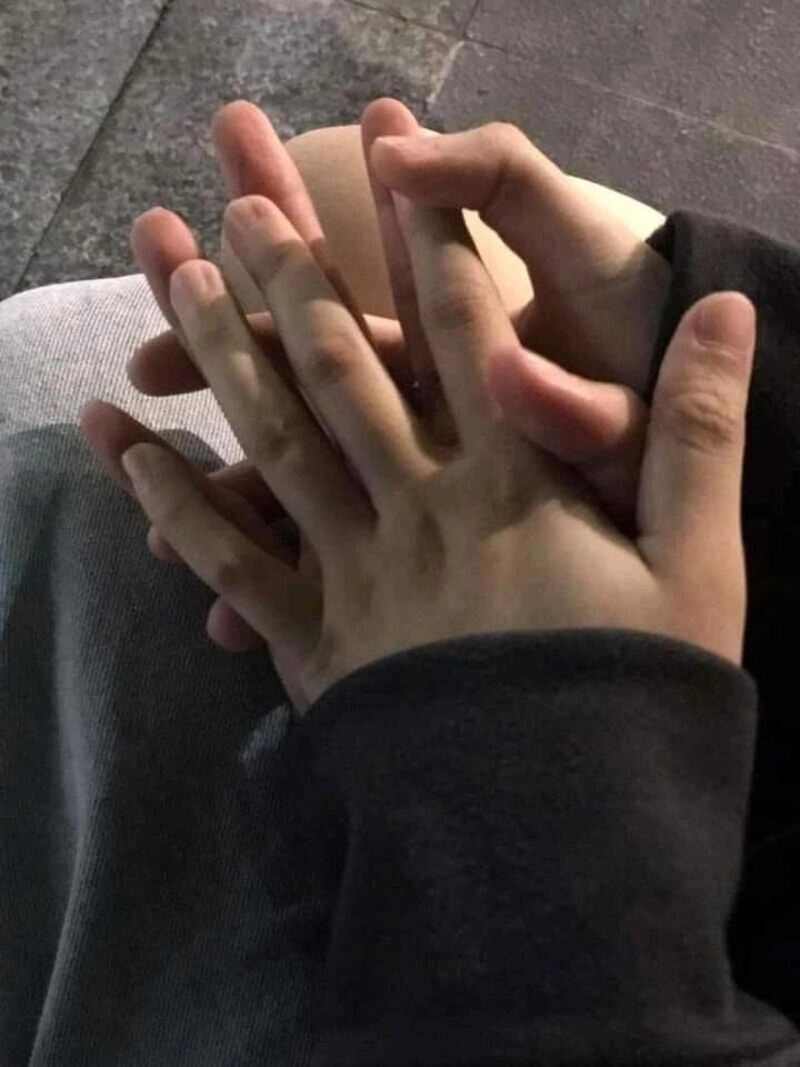 tải ảnh nắm tay đẹp, ảnh nắm tay nhau tự chụp