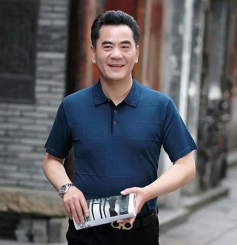 Ảnh trai đẹp trung niên