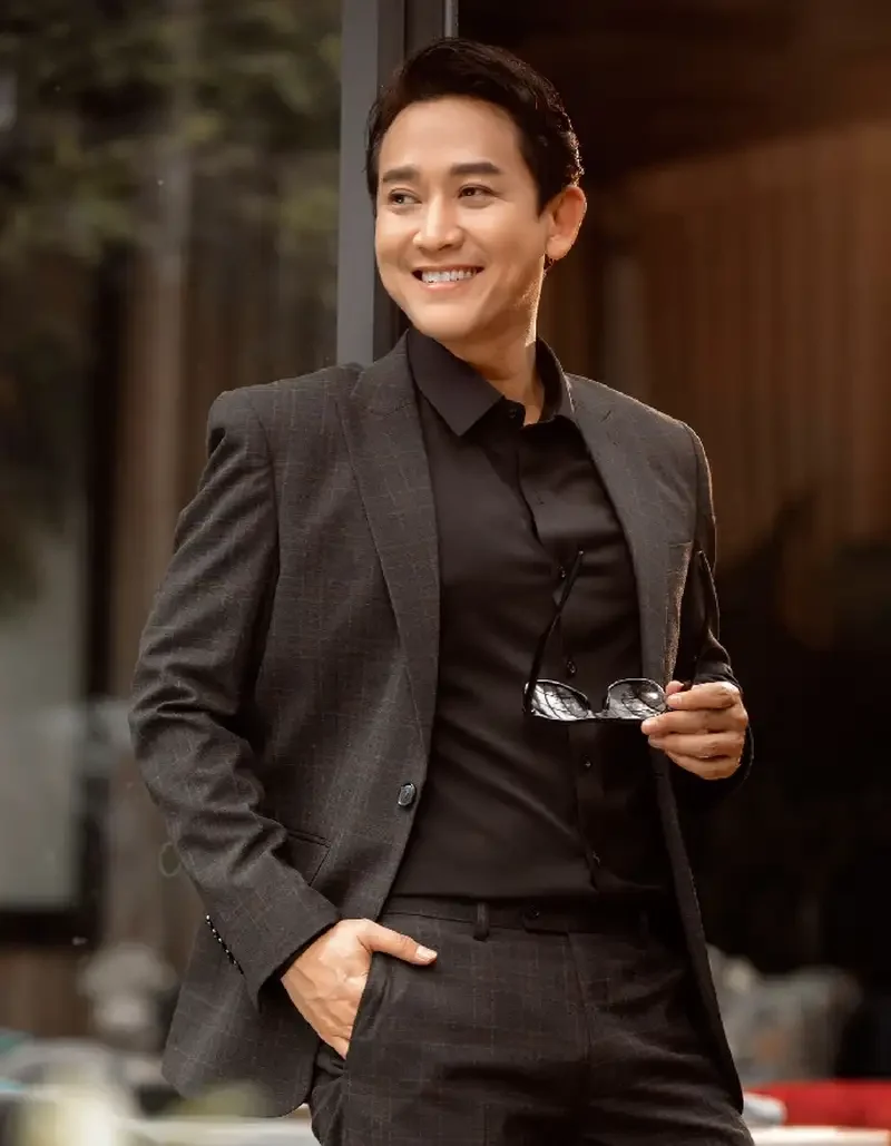 Hình ảnh nam trung niên