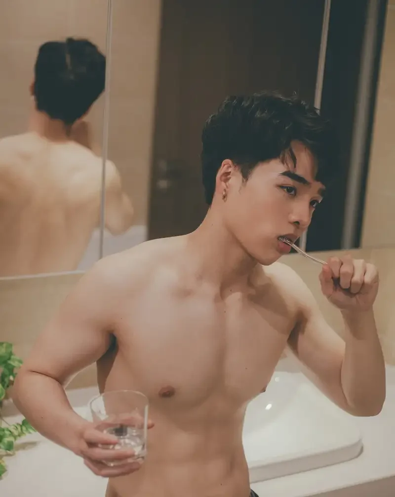 Ảnh trai 6 múi hài