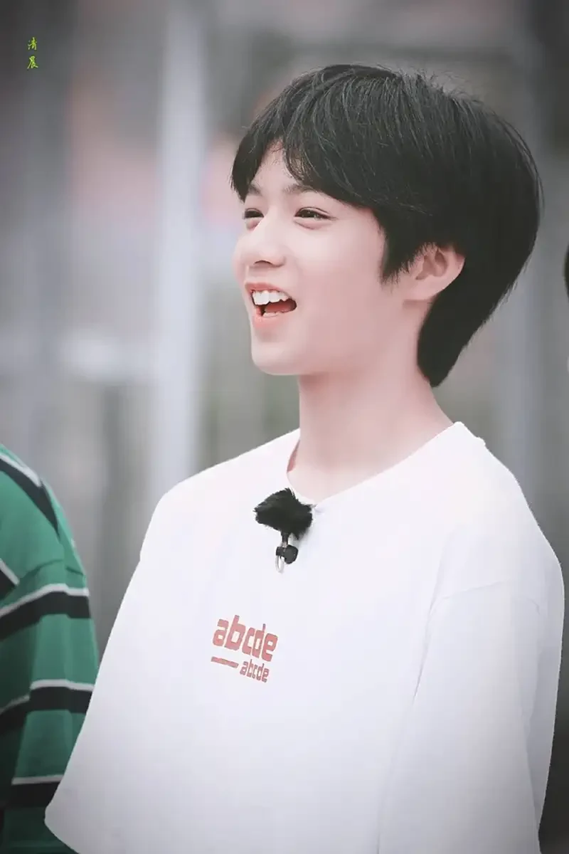 Hình ảnh trai đẹp 10 tuổi Việt Nam