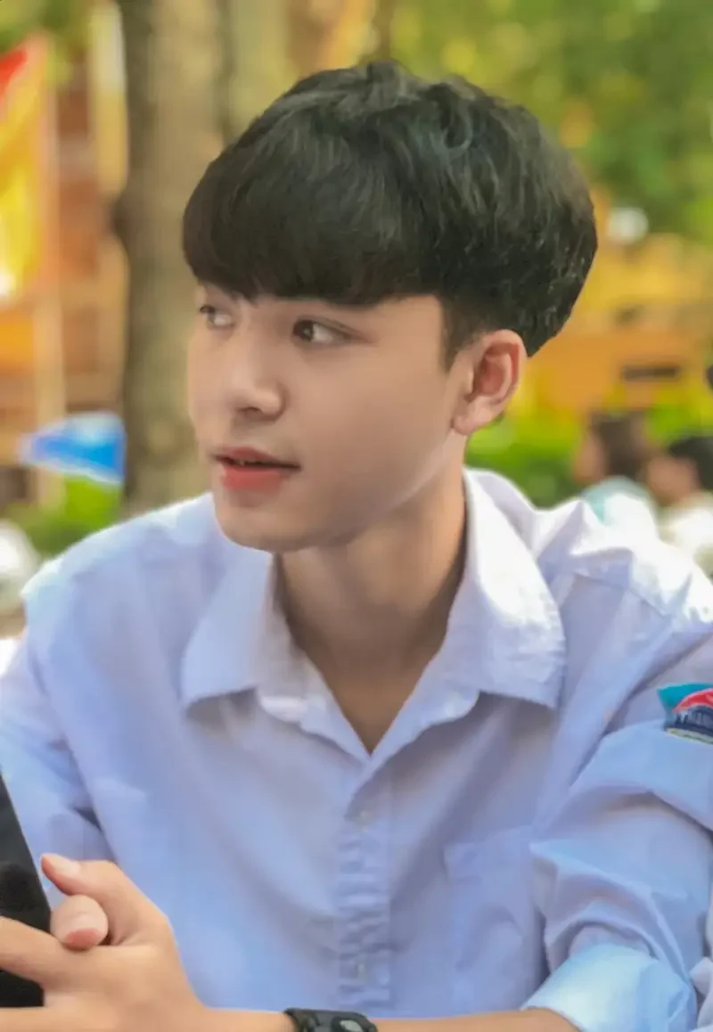 Ảnh trai đẹp 2k12 che mặt