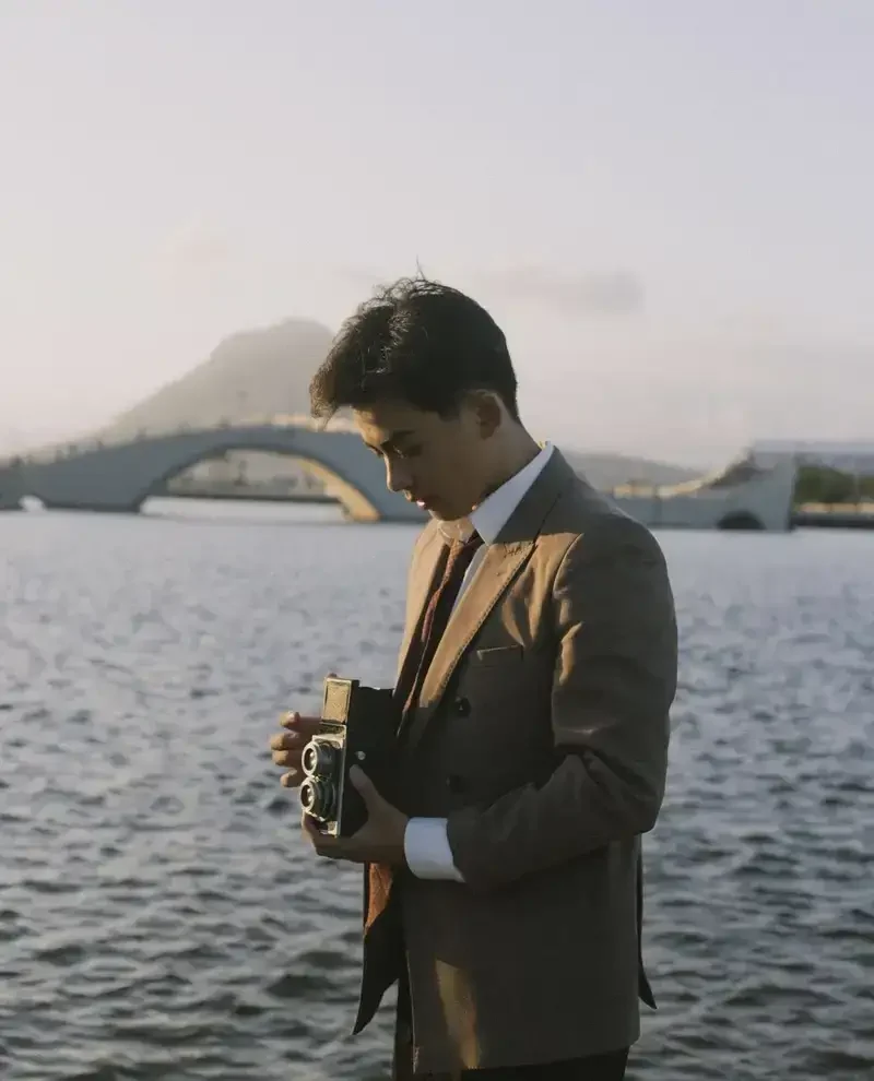 Hình ảnh trai đẹp 2k3 chụp cận cảnh