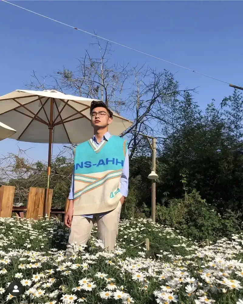 Ảnh trai đẹp 2k3 đeo khẩu trang