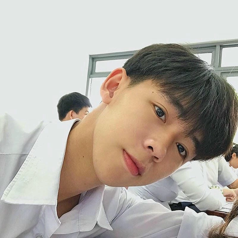 Ảnh trai đẹp 2k7 đeo khẩu trang