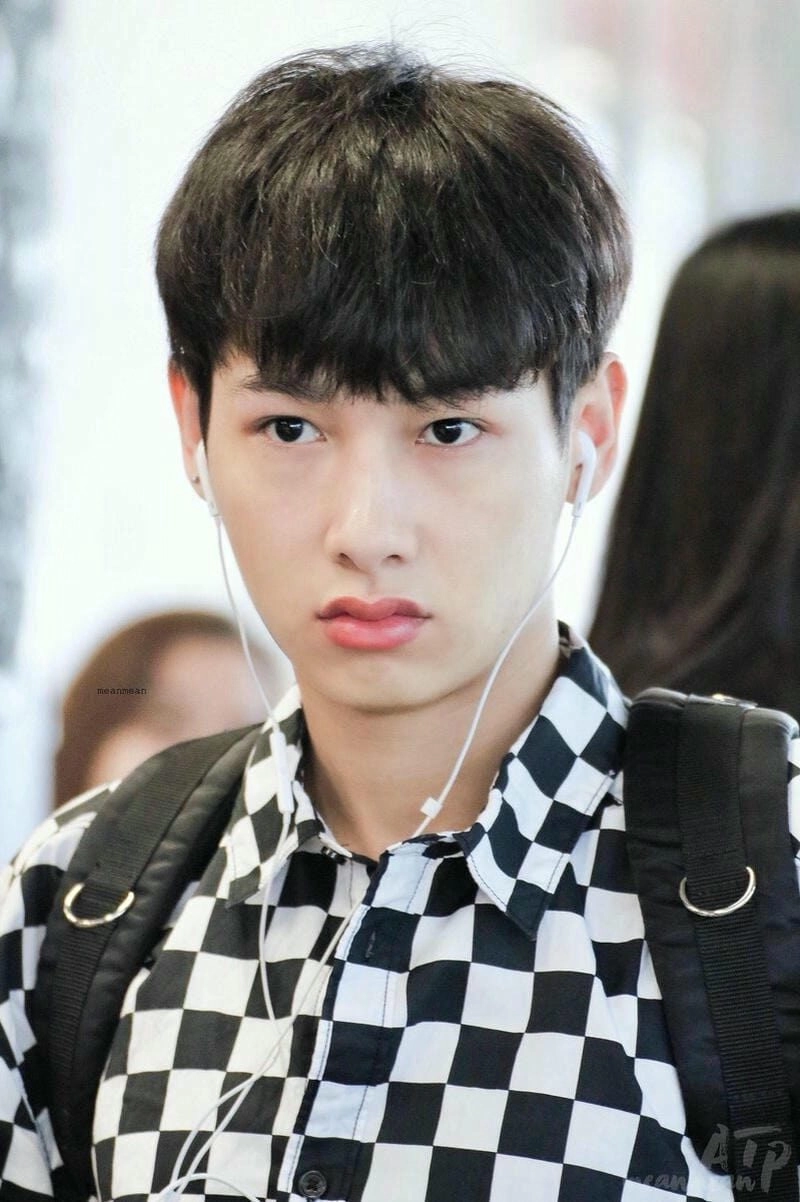 Ảnh trai đẹp 2k7 che mặt