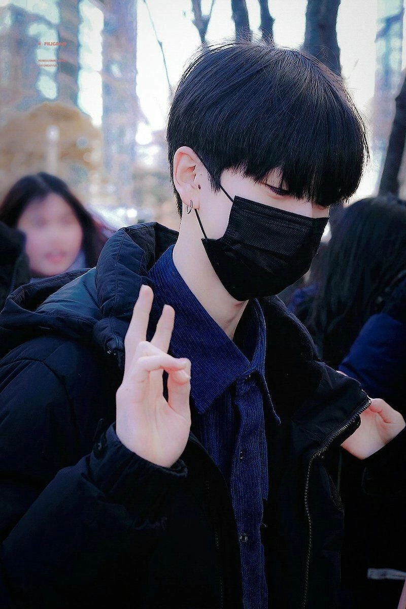 Ảnh trai đẹp 2k7 thần thái mạnh mẽ