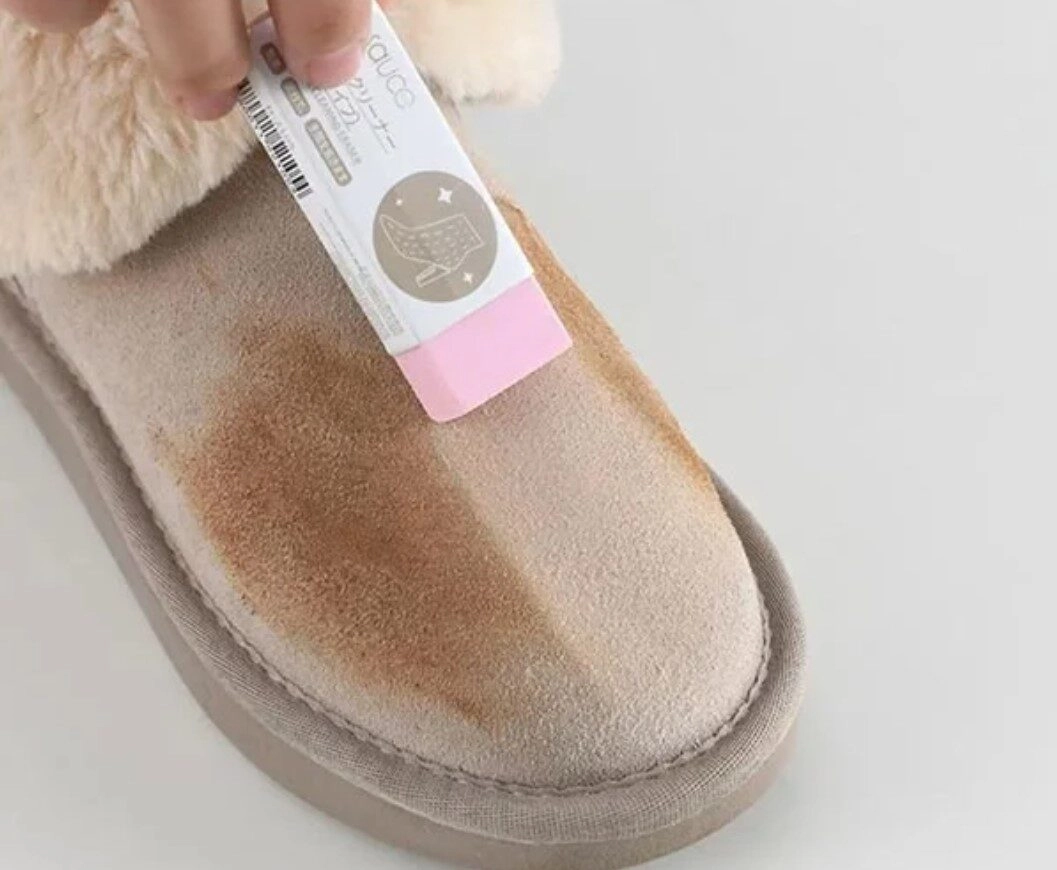 Cách tẩy giày da lộn bị ố vàng