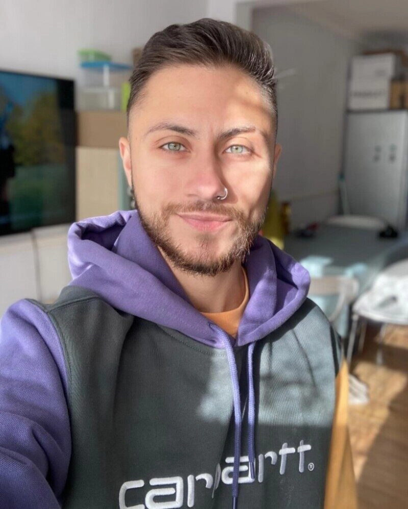 hình ảnh nam chuyển giới