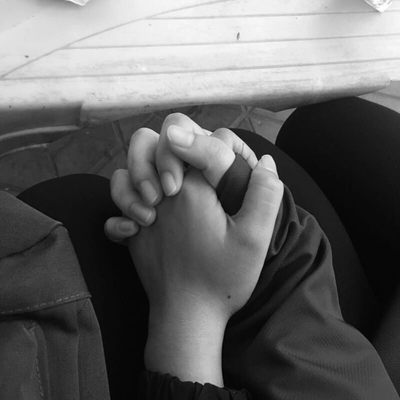 ảnh nắm tay đen trắng, hình ảnh nắm tay đen trắng