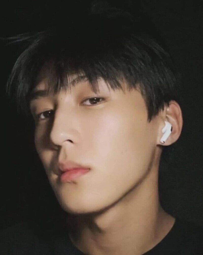 hình ảnh trai đẹp 17 tuổi lạnh lùng