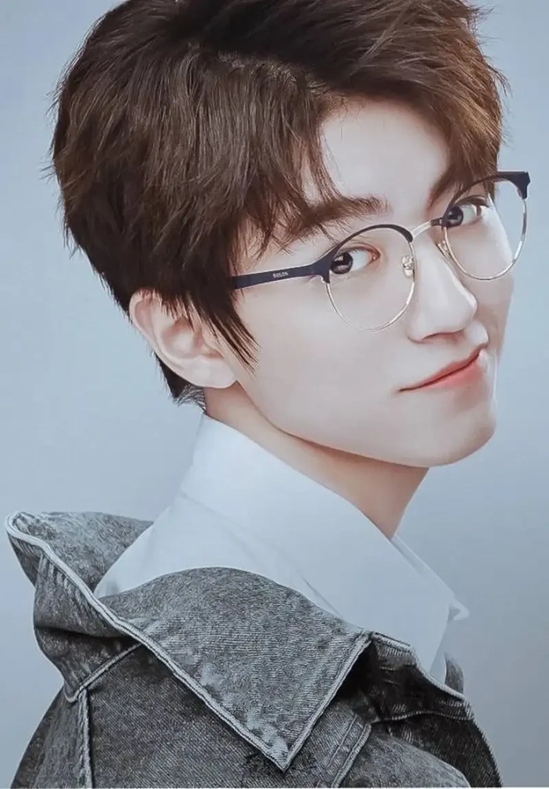 Chụp ảnh selfie nam