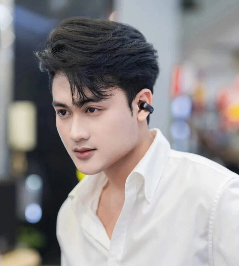 Hình ảnh nam thanh niên lạnh lùng cực chất