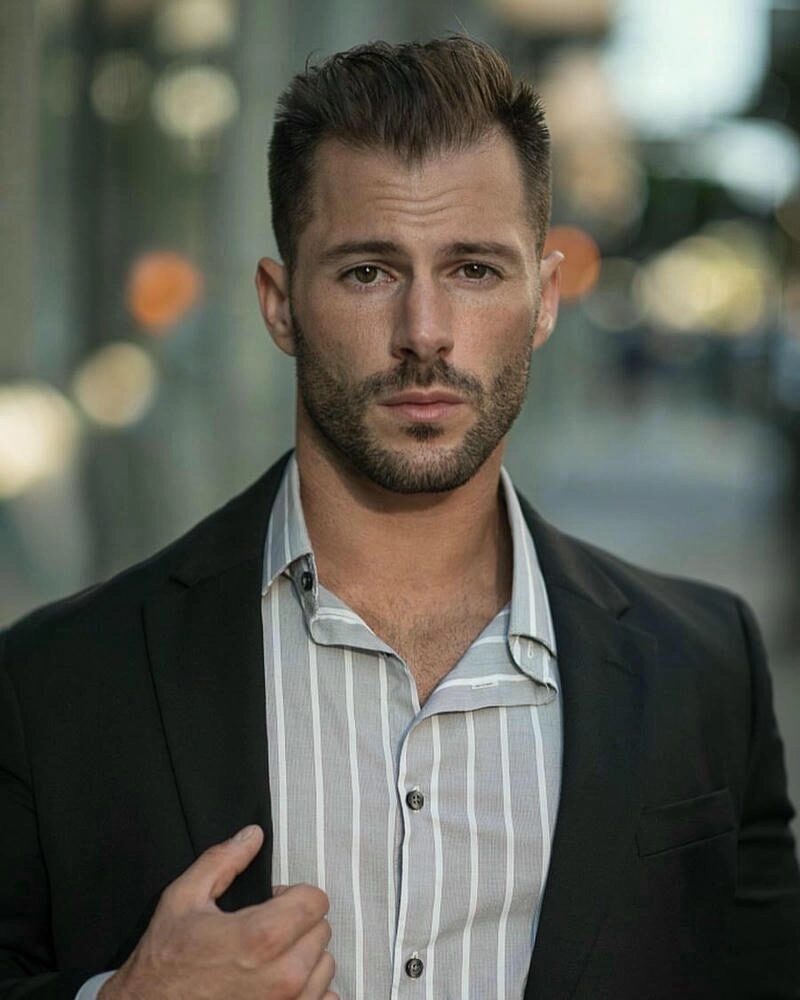 Hình ảnh trai đẹp Việt Nam 18 tuổi thu hút ánh nhìn