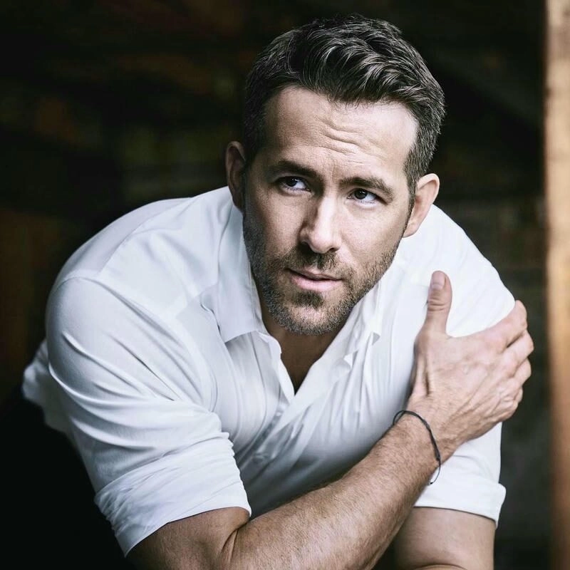 Hình ảnh trai đẹp Việt Nam 17 tuổi với biểu cảm tự tin