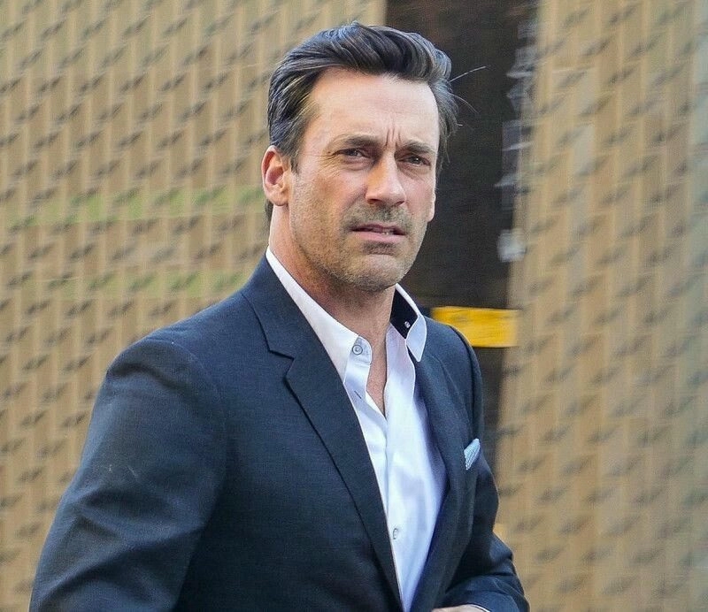 Hình ảnh trai đẹp 10 tuổi với biểu cảm tươi sáng