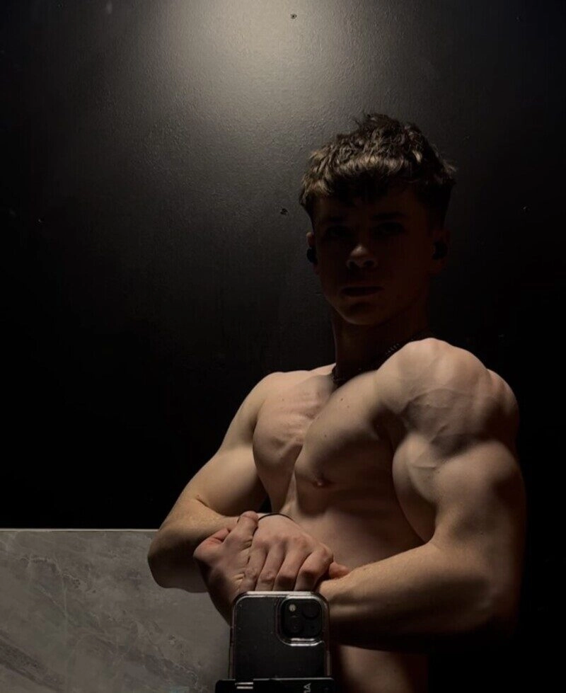 ảnh trai đẹp 2k1