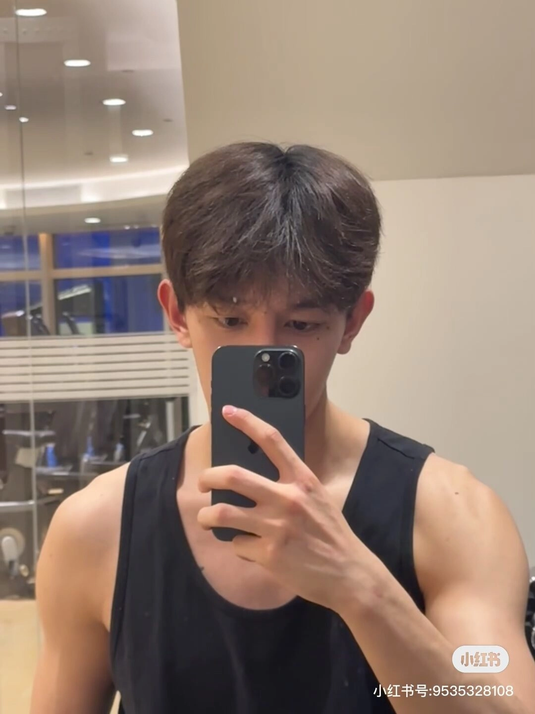 ảnh trai đẹp 2k9 che mặt