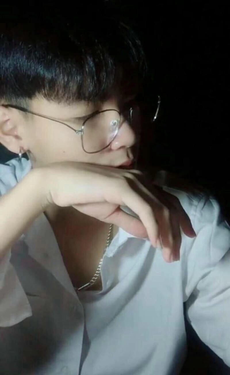 Ảnh trai đẹp che mặt ngầu