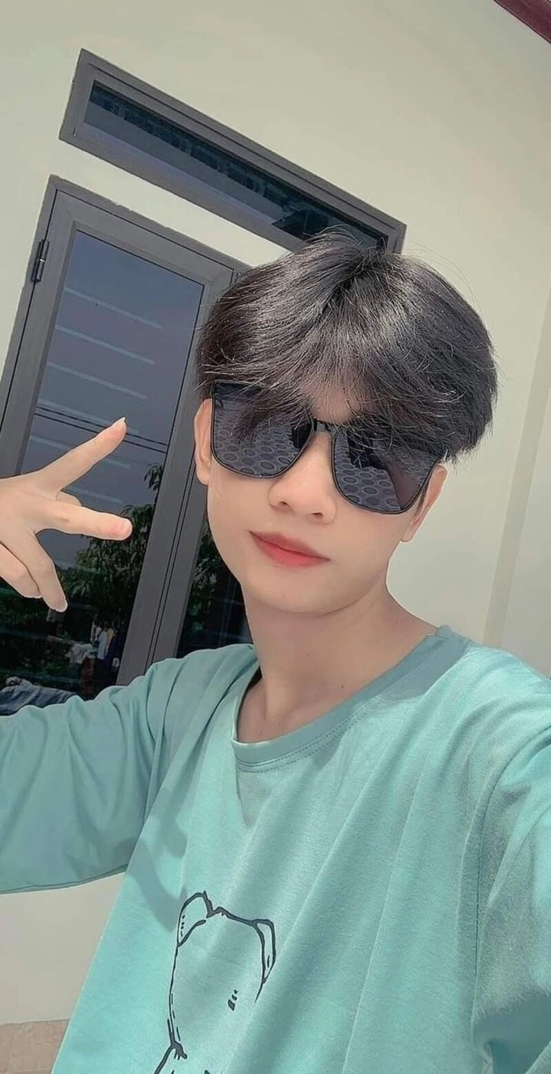 ảnh trai đẹp đầu nấm