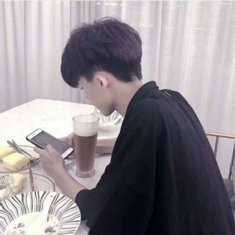 ảnh trai đẹp đầu nấm