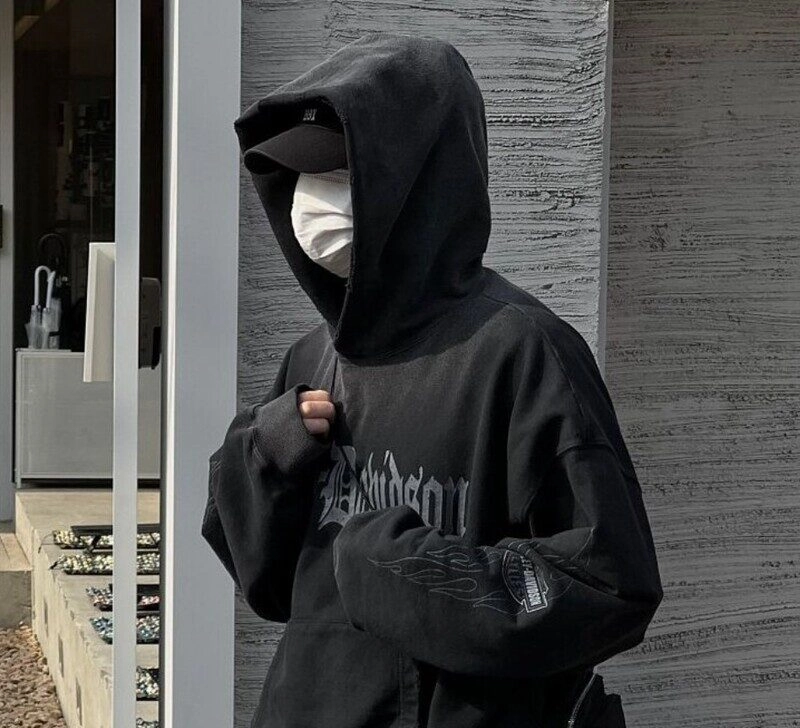 giấu mặt ảnh trai đẹp che mặt