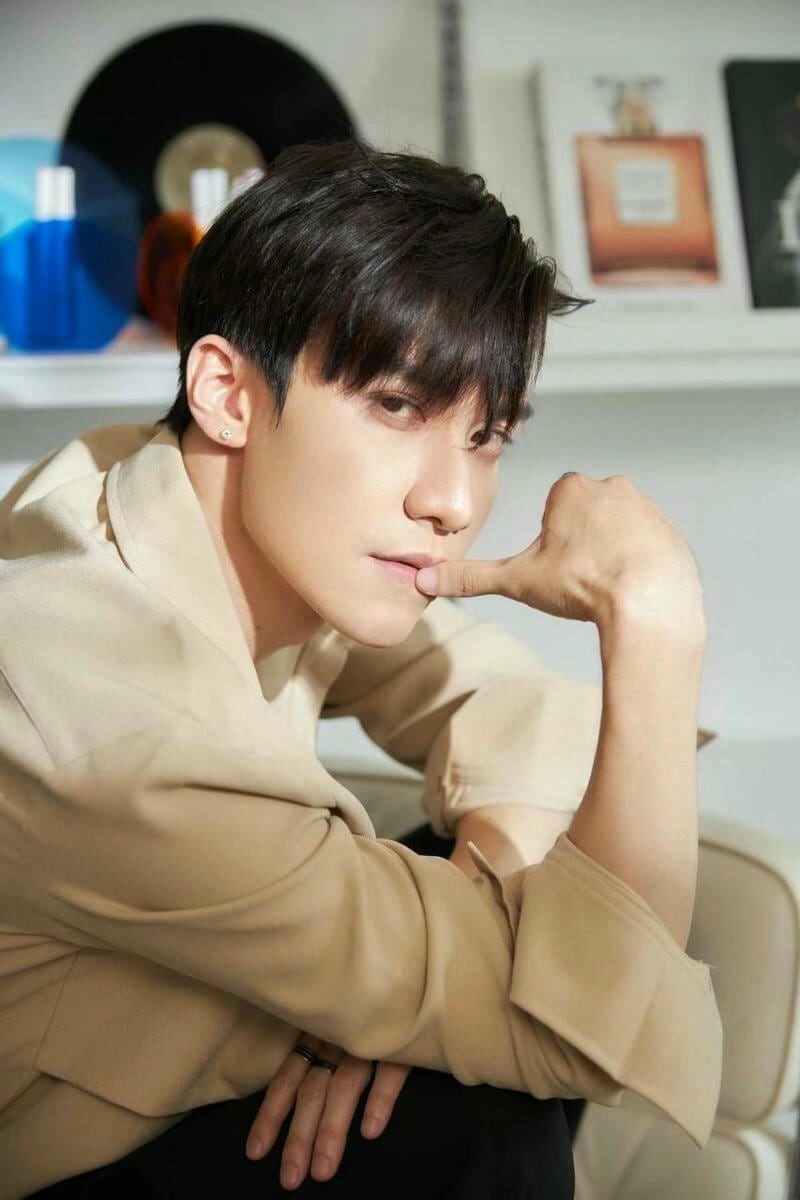 Hình ảnh nam đẹp trai với thần thái cuốn hút