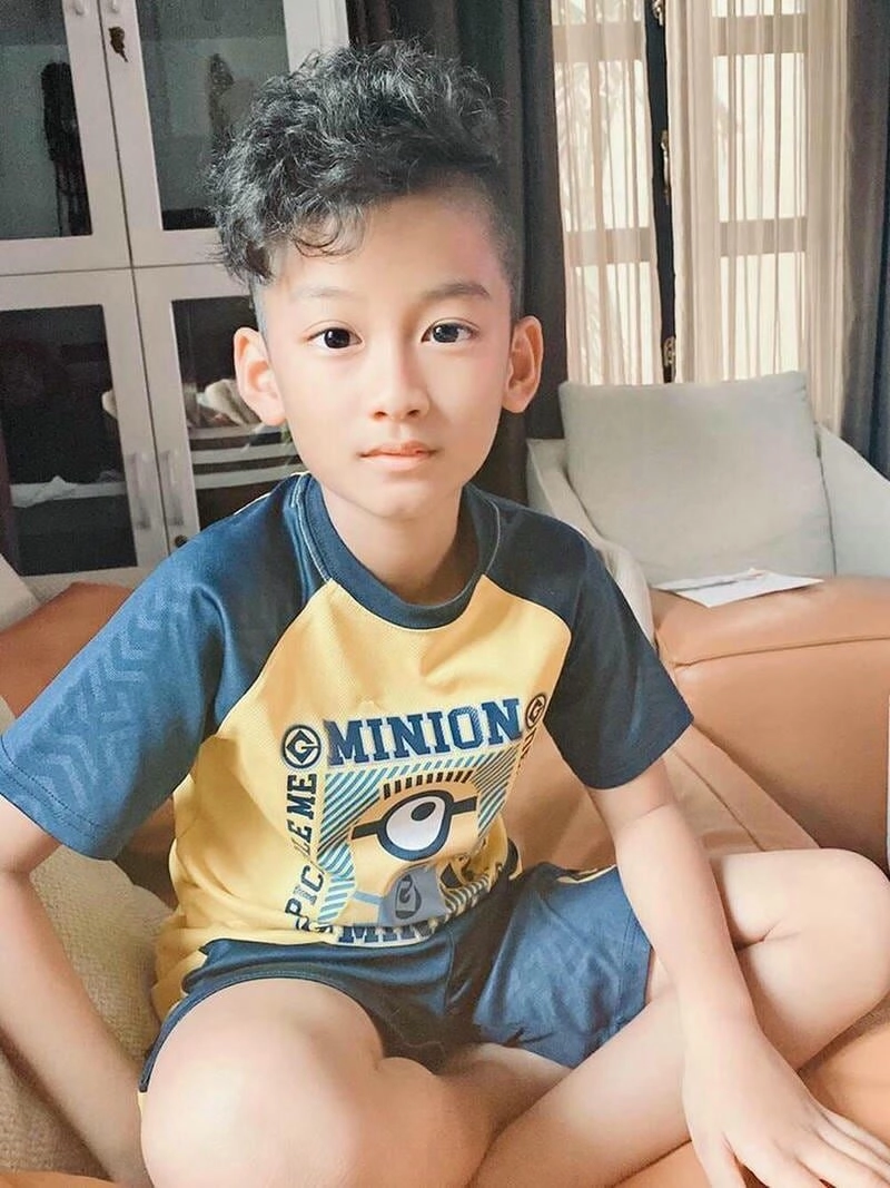 46 hình ảnh trai đẹp che mặt với phong cách đa dạng