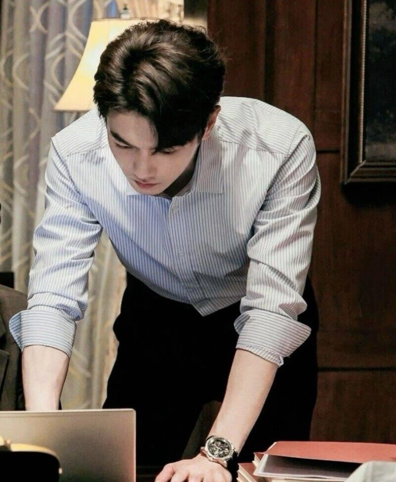 ảnh nam doanh nhân thành đạt