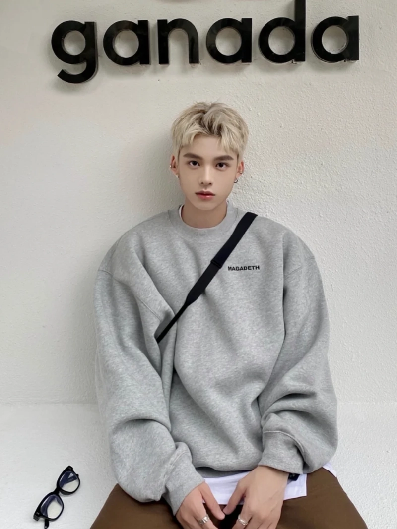 ảnh nam tóc trắng