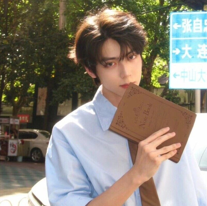 ảnh trai 20 tuổi