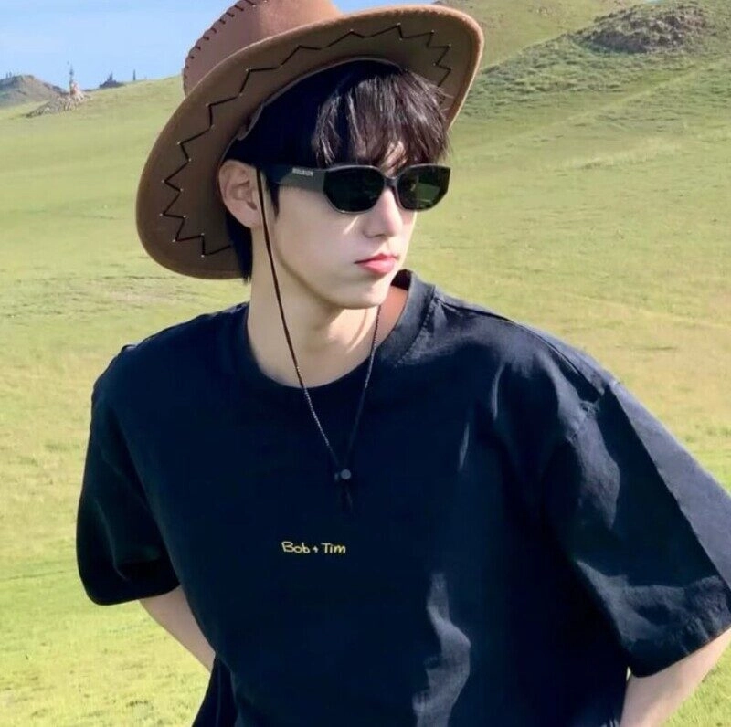 ảnh trai đẹp đội mũ