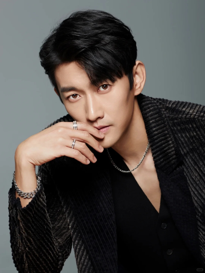 ảnh trai đẹp tuổi 50