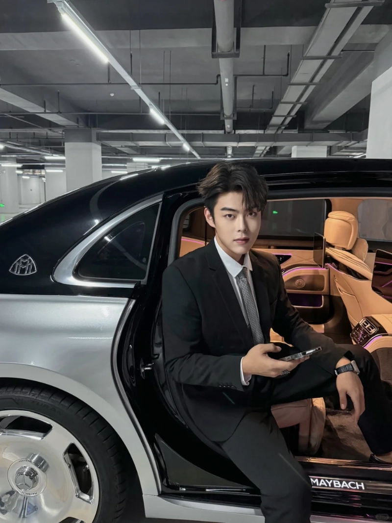 ảnh trai đẹp và siêu xe