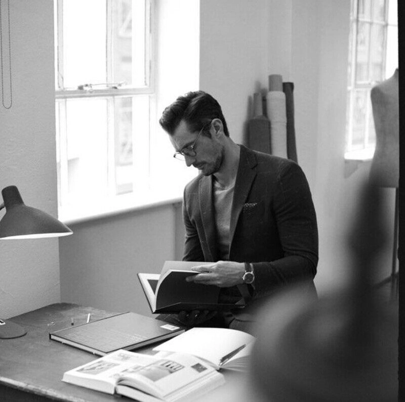 hình ảnh nam doanh nhân thành đạt