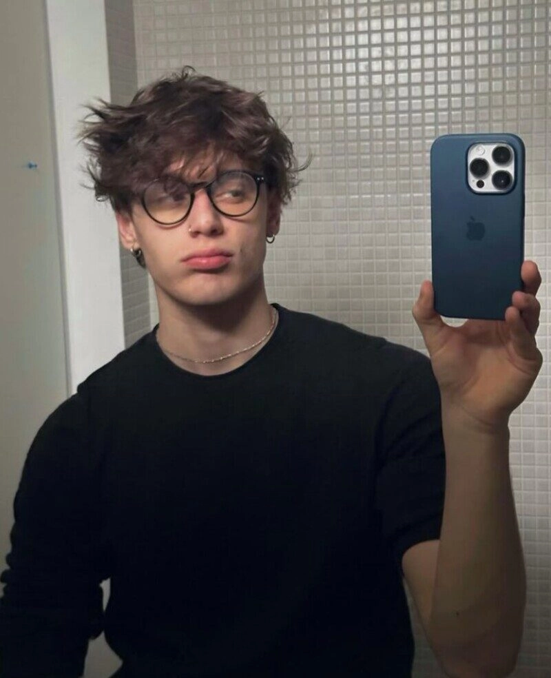 hình ảnh trai đẹp 18 tuổi