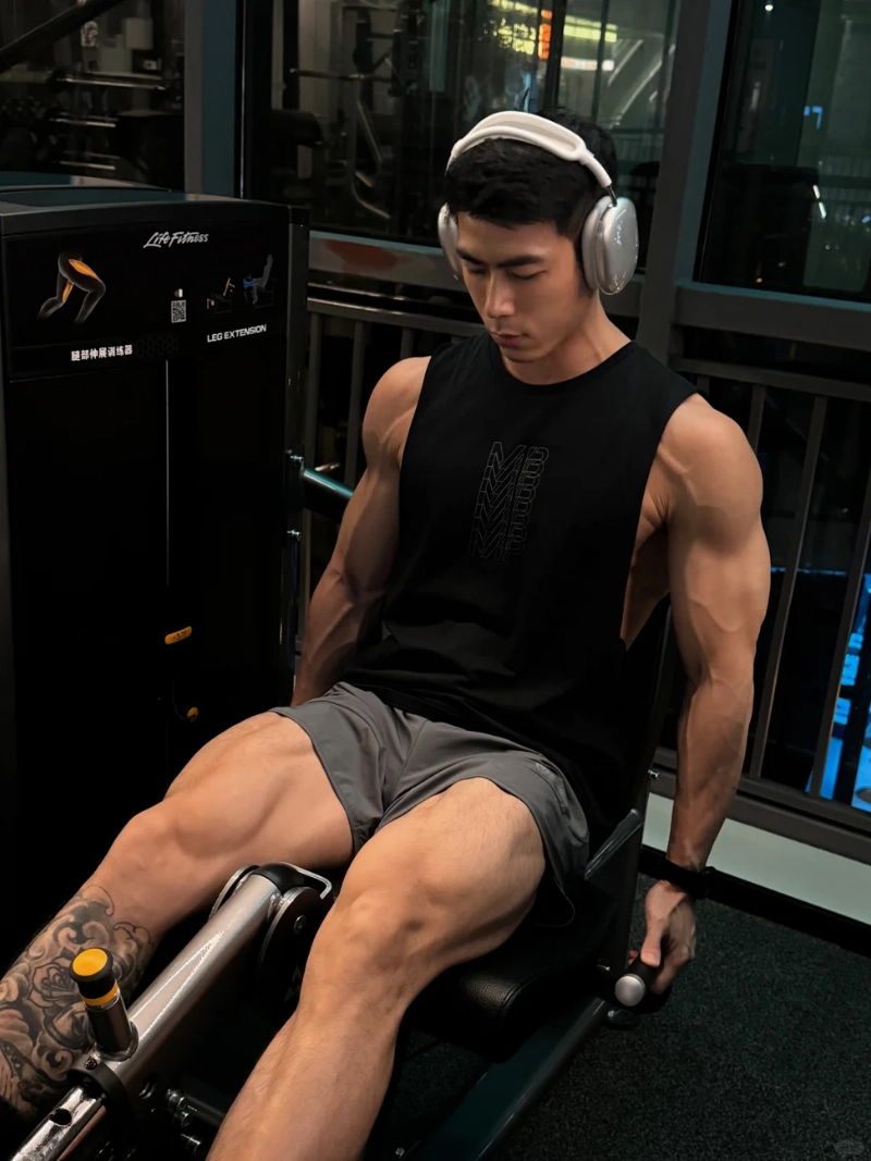 hình ảnh trai đẹp tập gym
