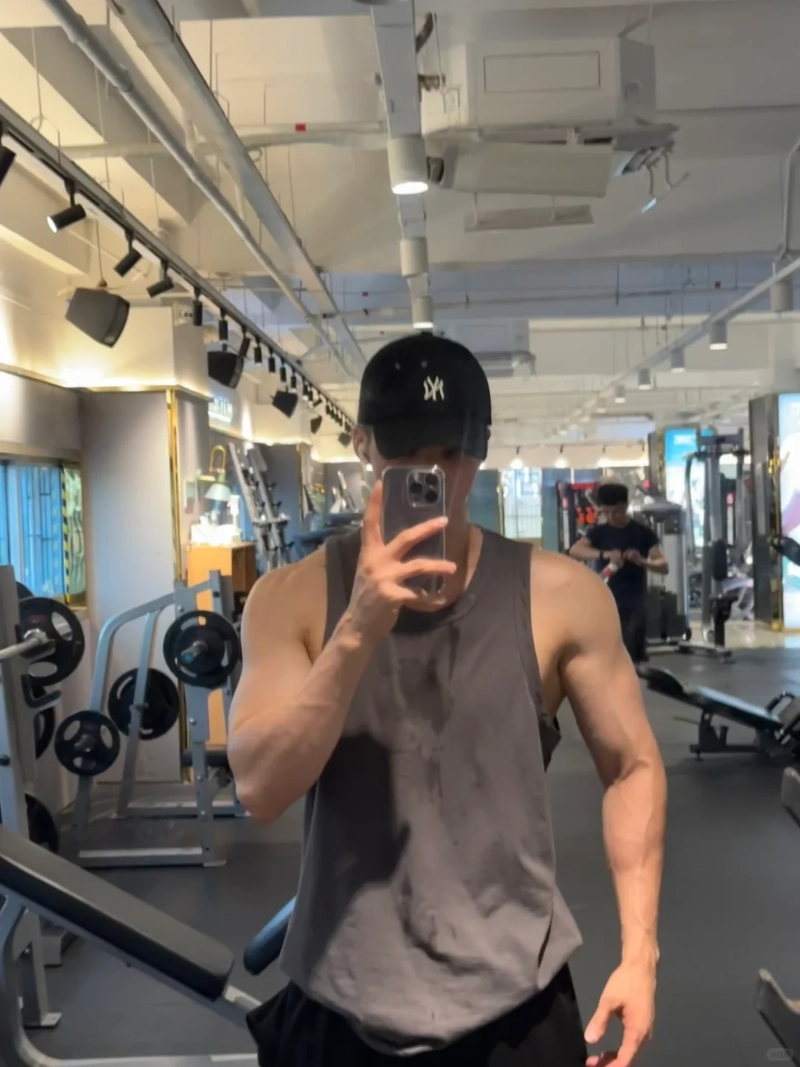 hình ảnh trai đẹp tập gym