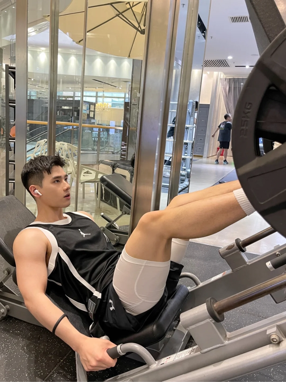 hình ảnh trai đẹp tập gym
